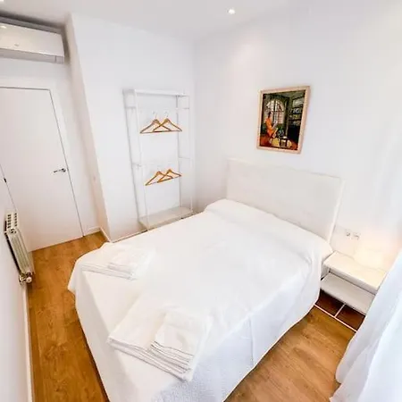 Anna & Thomas - Center Apartamento Sitges