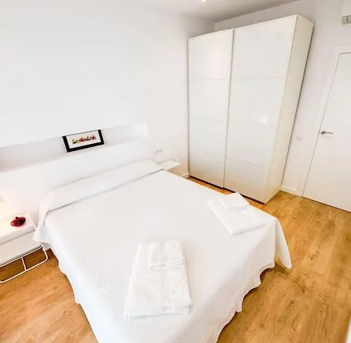 Anna & Thomas - Center *